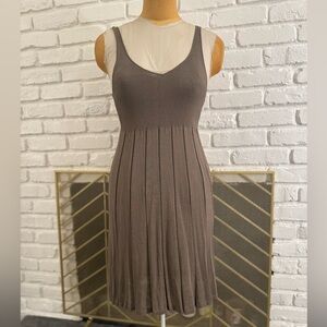 White & Warren Small Knit Tank Pleated Midi Dress in Mushroom Bro…